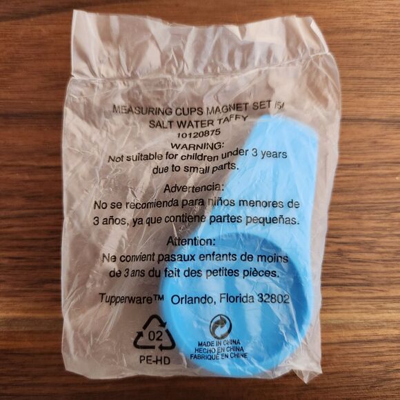 Tupperware Mini Measuring Spoons Magnets Set Salt Water Taffy Blue Tsp Tbsp - Picture 2 of 4